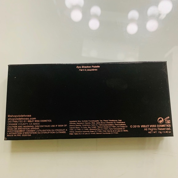 💙💙💙EYESHADOW PALETTE 💕 - Picture 4 of 7